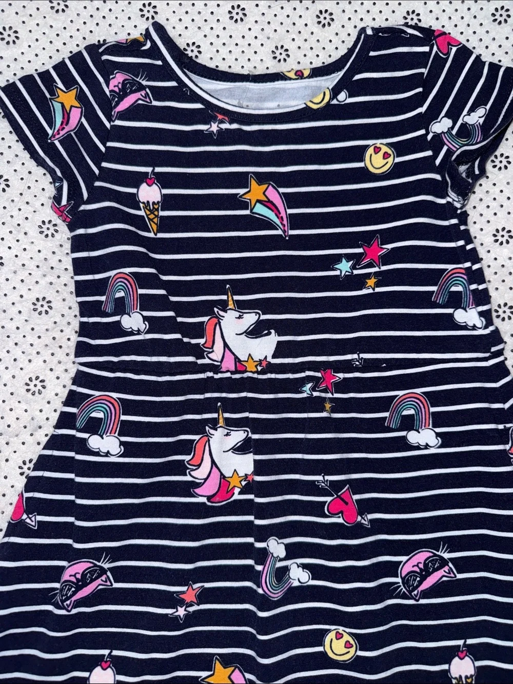 🛍 PRETTY LITTLE GIRLS DRESS SIZE 3T 🛍